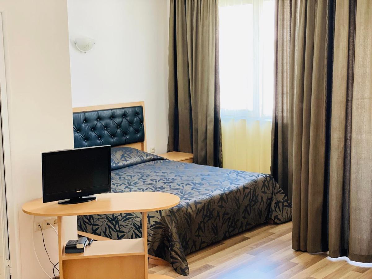 Hotel Incognito Pomorie Exteriör bild
