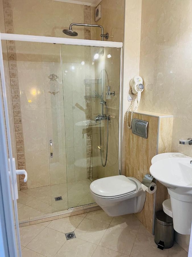 Hotel Incognito Pomorie Exteriör bild