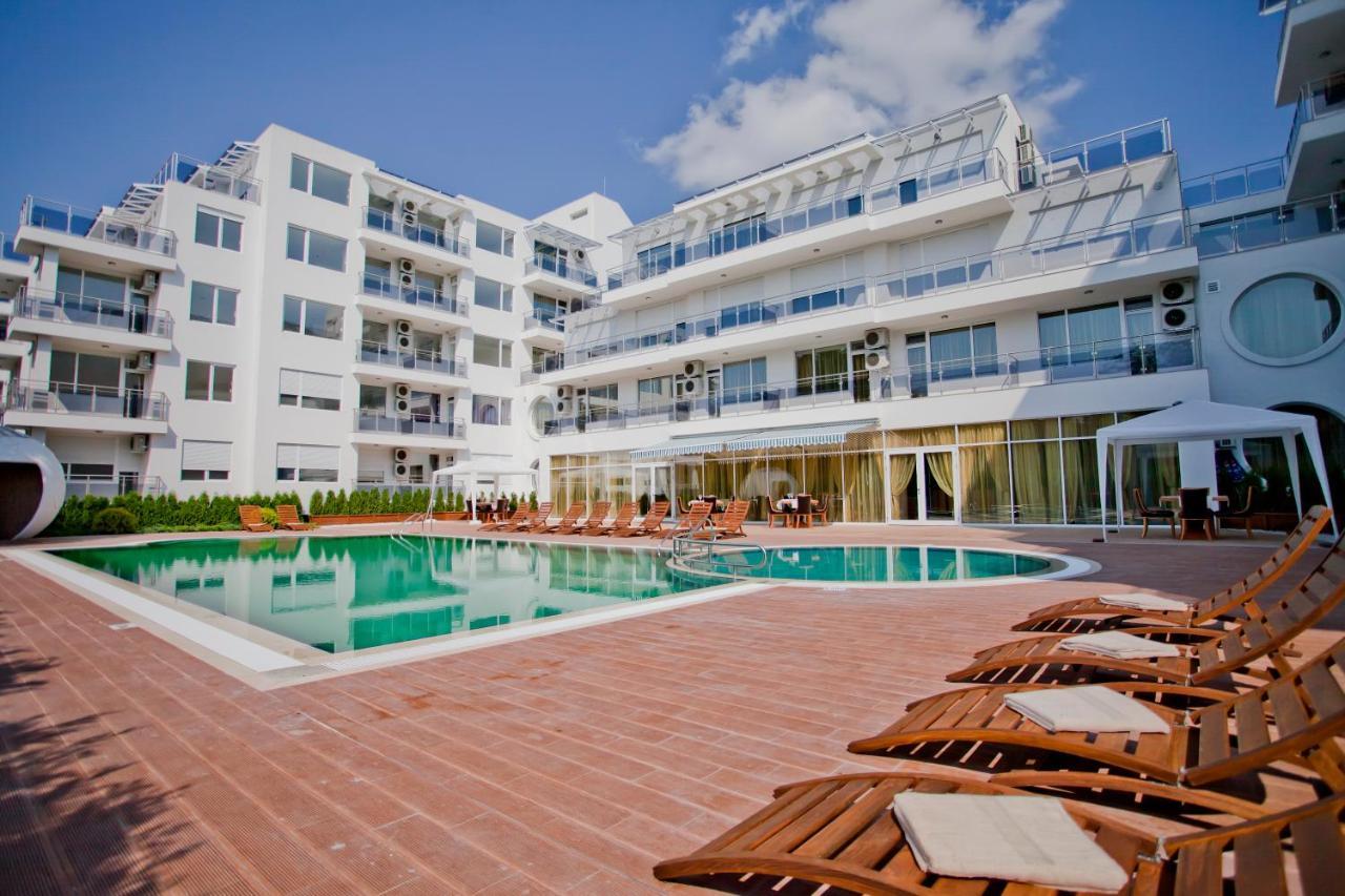 Hotel Incognito Pomorie Exteriör bild